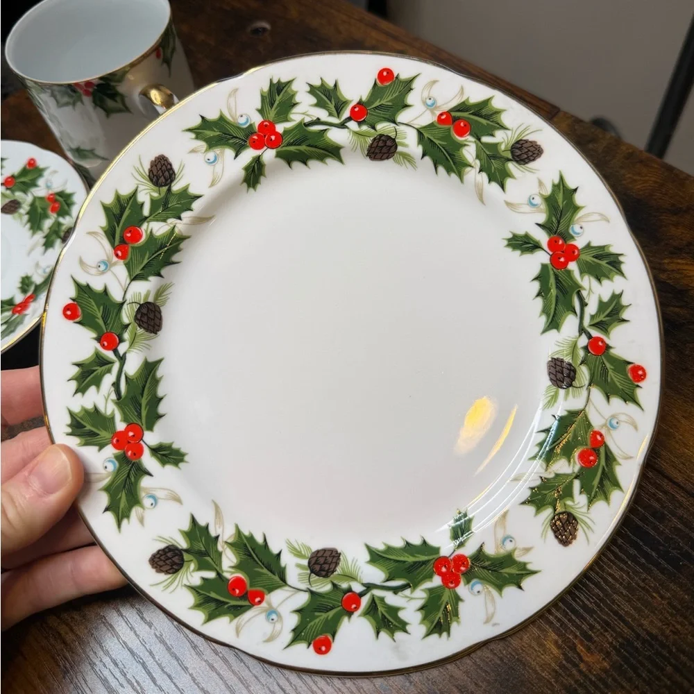 Royal Grafton elegant dinnerware